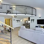 Apartment Moderne Mit Balkon, Bbq, Wlan, Klima