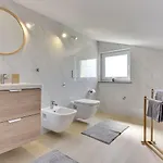 Apartment Moderne Mit Balkon, Bbq, Wlan, Klima Vodnjan