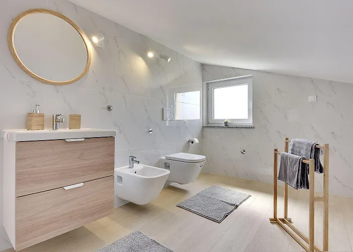 Apartamento Moderne Mit Balkon, Bbq, Wlan, Klima Vodnjan